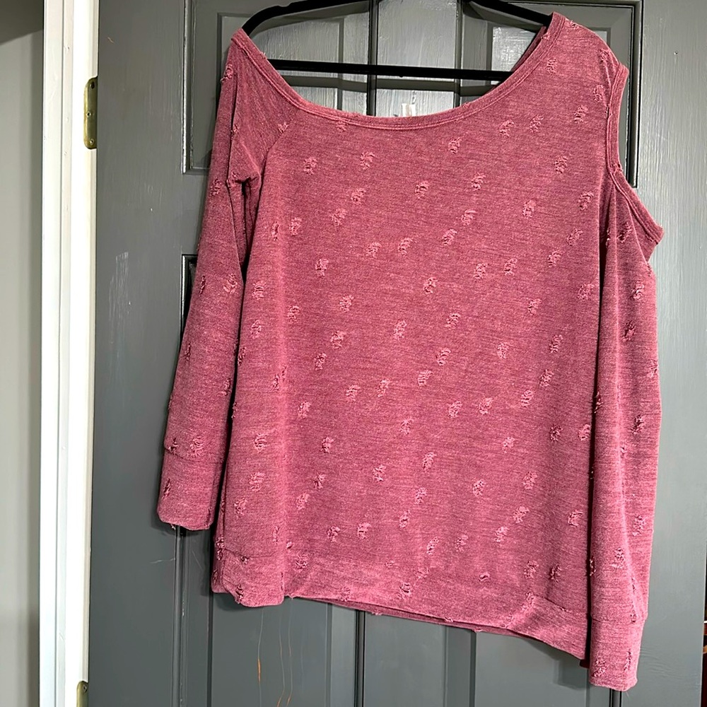 BiBi long sleeve open shoulder one sided size XL gently used.  Worn maybe once.